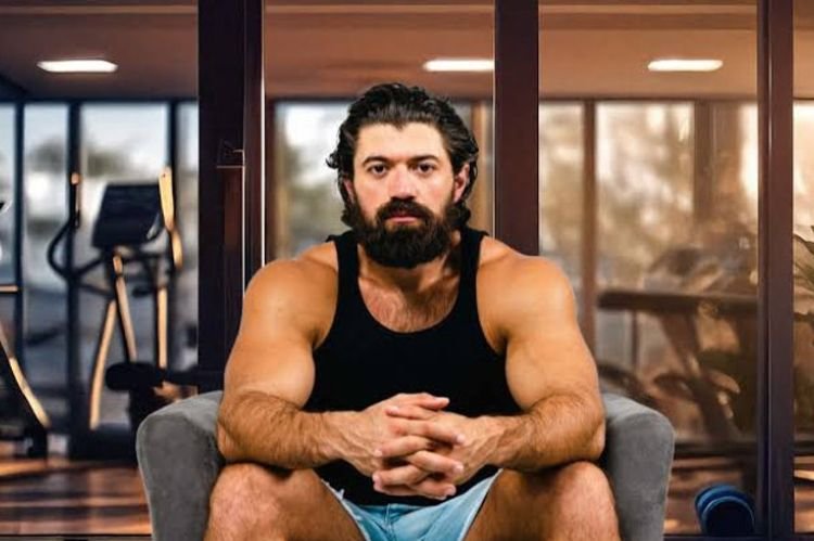 Alex Hormozi’s Net Worth in 2025